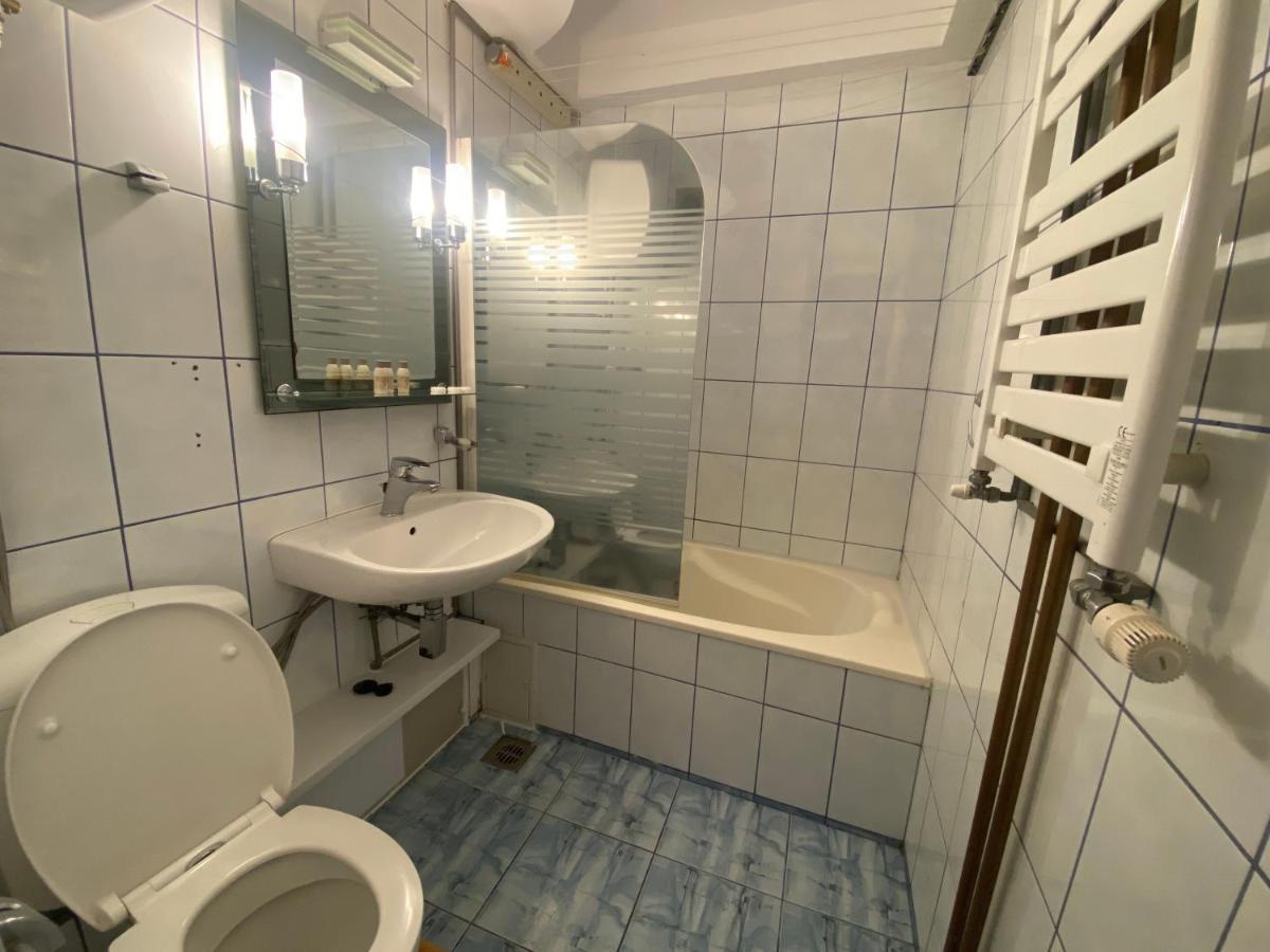 Sleep & Go Parcare Gratuita Self Check-In Apartment Bucharest Luaran gambar